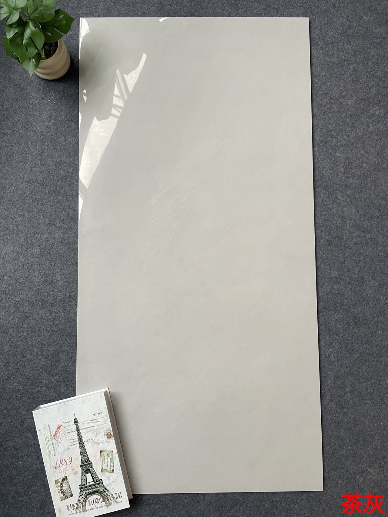 亮光 超晶通体大理石 LS612102茶灰 一石五面 自由连纹 亮光通体